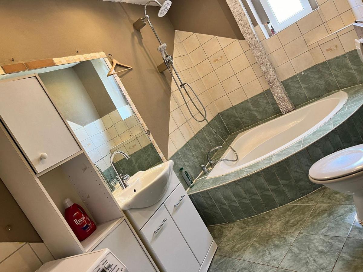 Wohnung In カイザースラウテルン エクステリア 写真